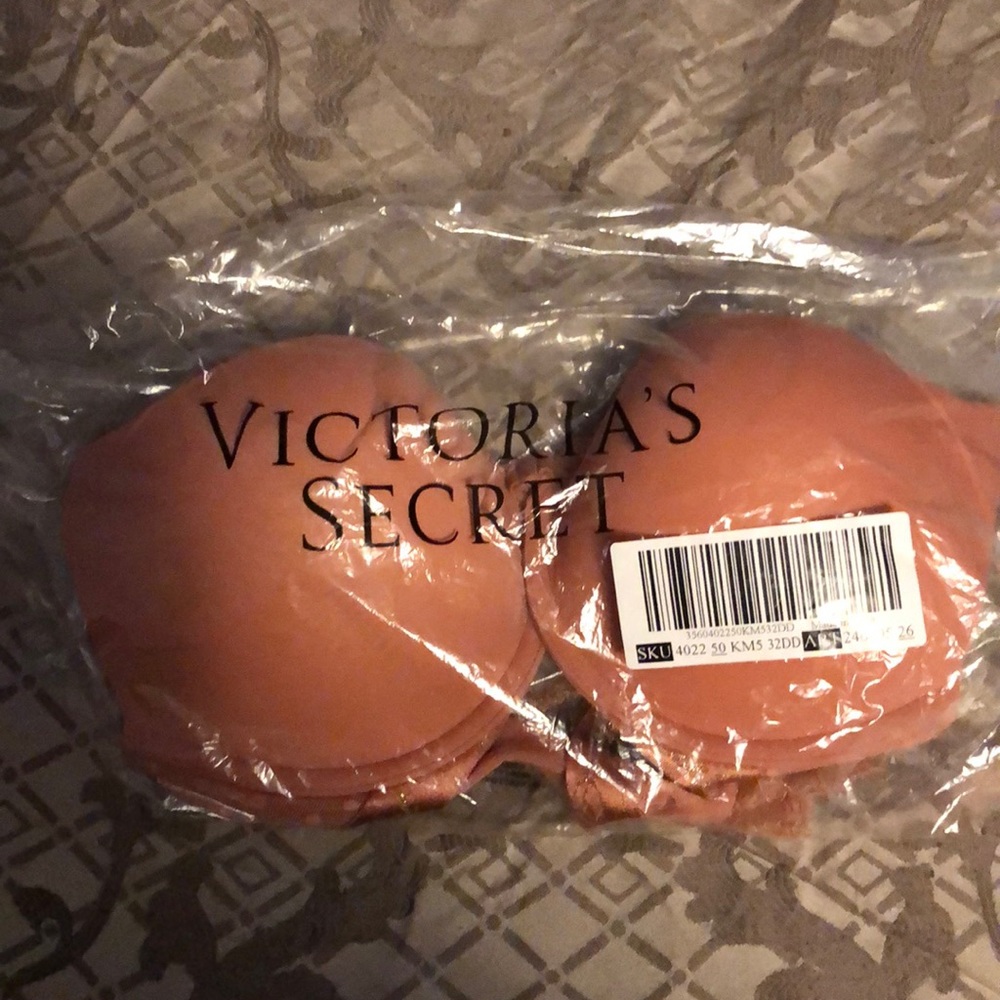 Victoria Secret push up bra
